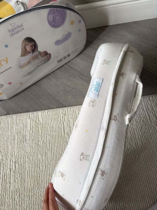 Подушка для кормления