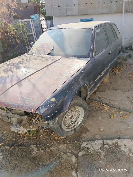 Продам  BMW 520.