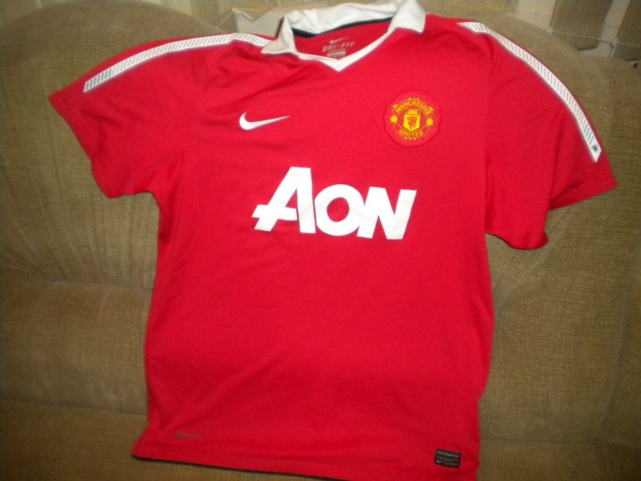 Tricou M. United