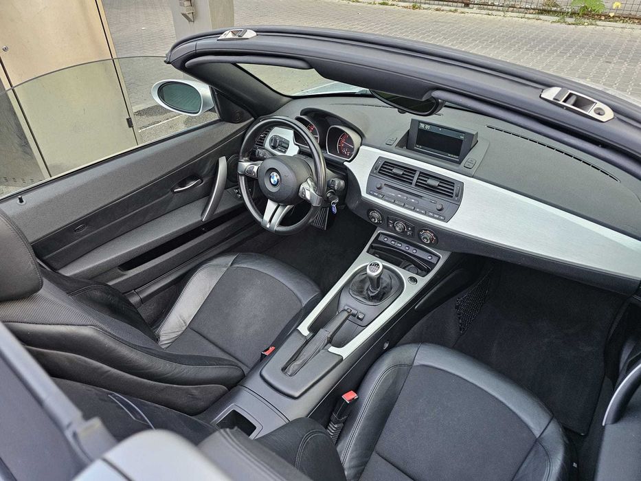 BMW Z4 E85 2.5i FL stare perfecta