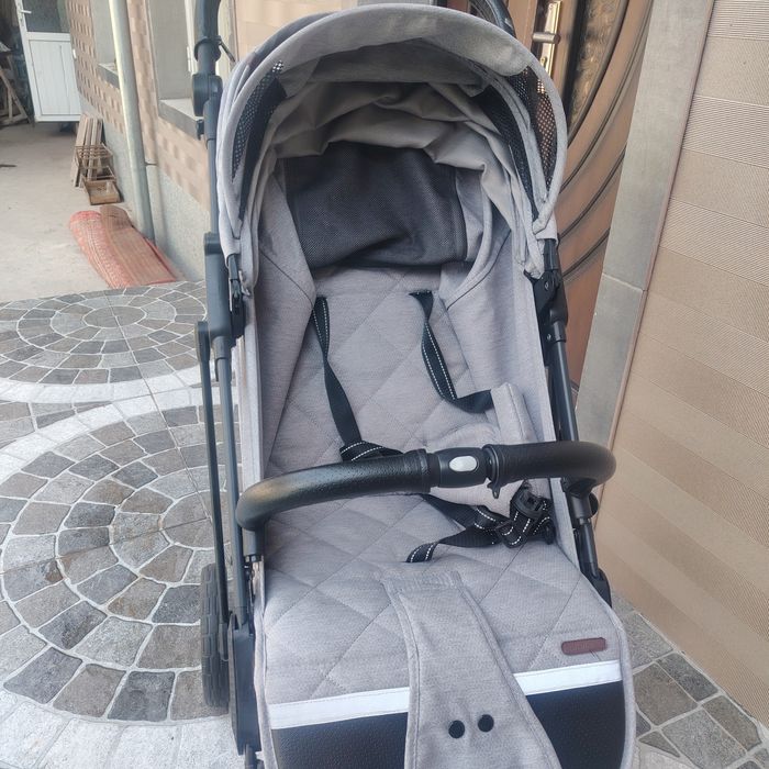 Babalo коляска продам в очень хорошем состоянии. Подходит для аэропорт