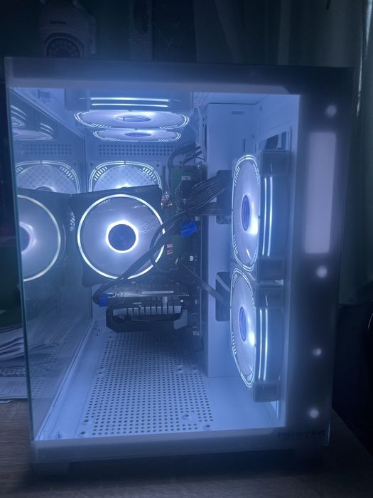 PC Gaming RGB i5-9400 / GTX 1660 Super 6GB / 16GB RAM / SSD 512GB – Rulează GTA V, CS2, Fortnite!
