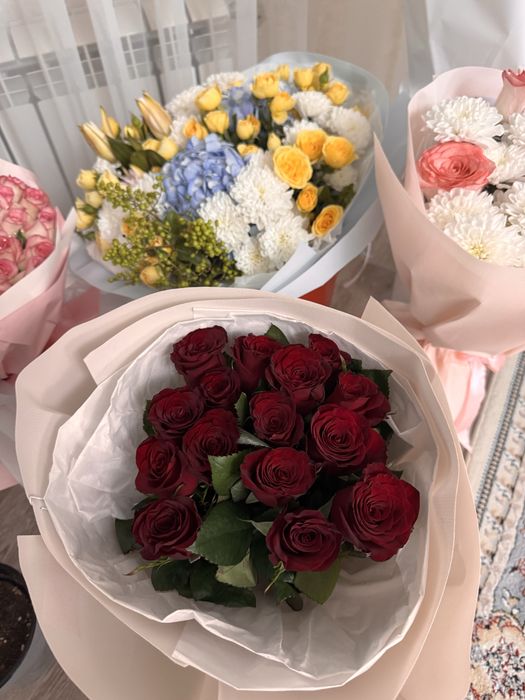 Цветы, свежие букеты