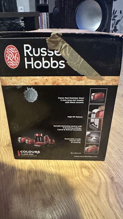 Prajitor de paine Russell Hobbs Flame Red 21391-56, 1000W, 2 Felii NOU