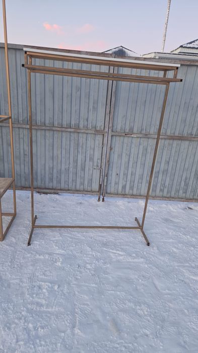 Дүкен сөрелері сатылады