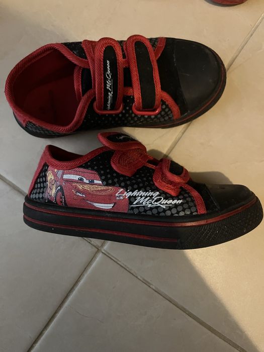 Пантофи /гуменки  за детска градина и игра