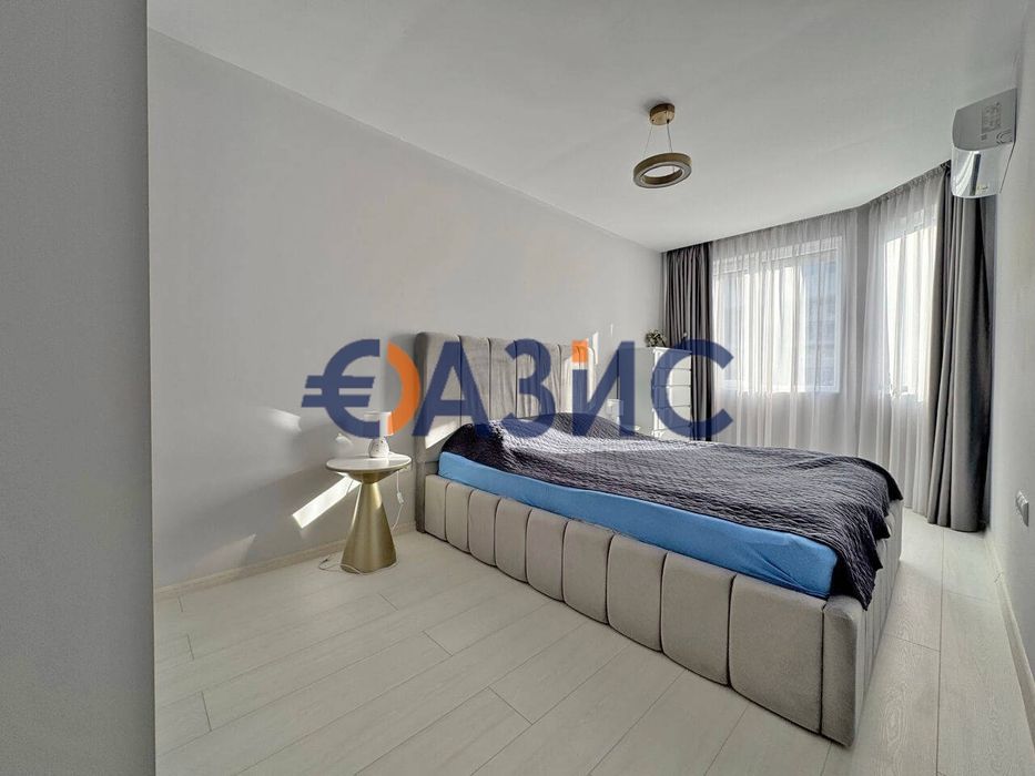 Продава се Тристаен апартамент в к.к. Слънчев бряг - 89 кв.м за 957 €/кв.м - Снимка #2