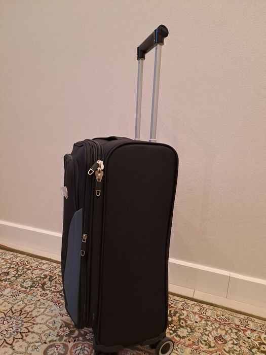 Чемодан для ручной клади