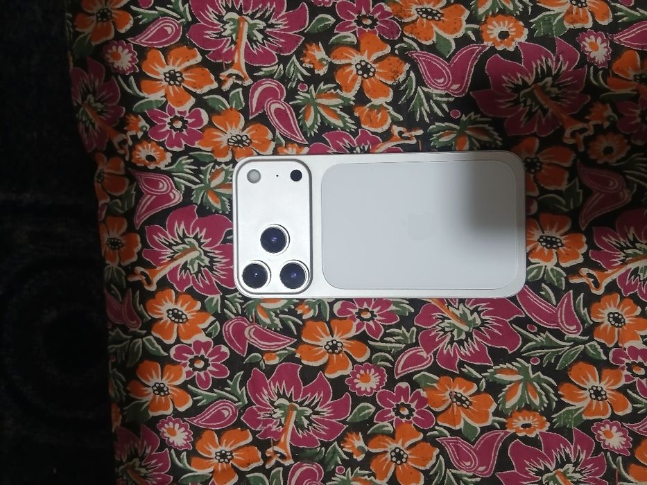 Iphone xr 17 pro 128gb 17pro korpus taqilgan