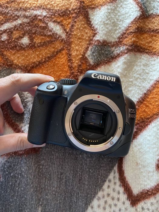Canon EOS 550D - Само тяло