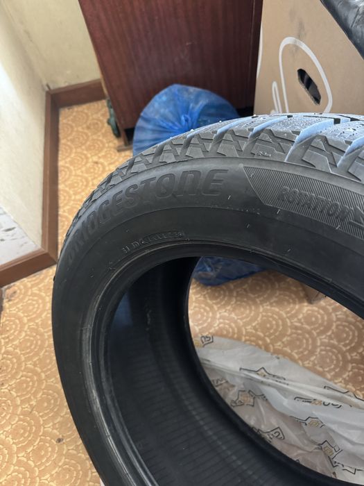 285/50/20 Bridgestone Blizzak spike-02