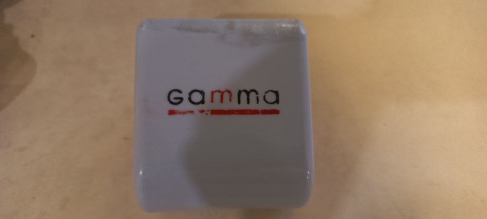 Продам- тонометор электронный