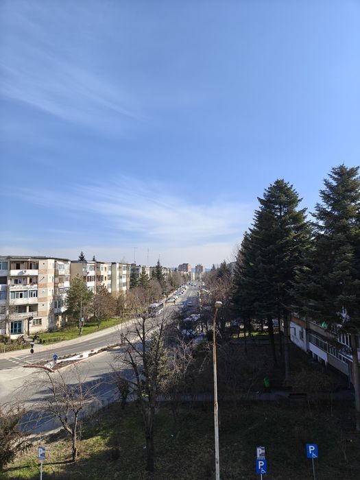 Apartament 3 camere - cartier Trivale