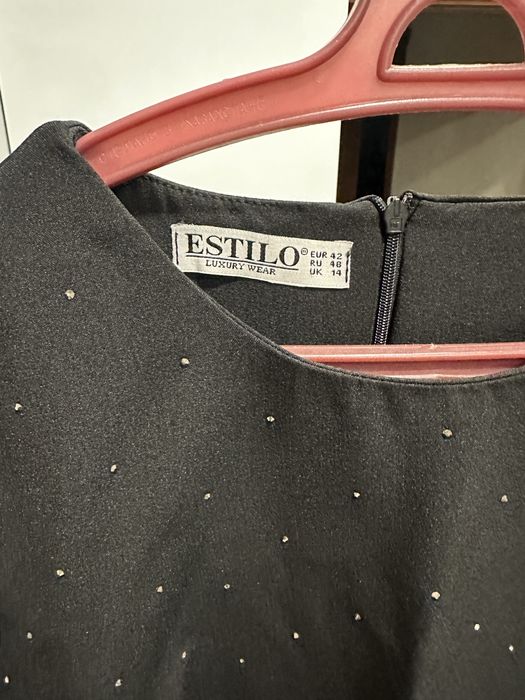 Платья продам р46/48