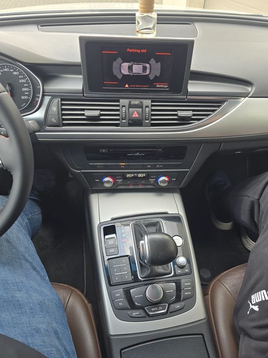 Audi A6 2012 Limuzina 2.0 euro6 xenon piele automat  proprietar Ro inmatriculat