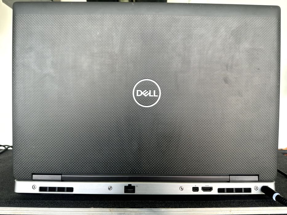 Vand Laptop Dell Precision 7540 cu Touchscreen