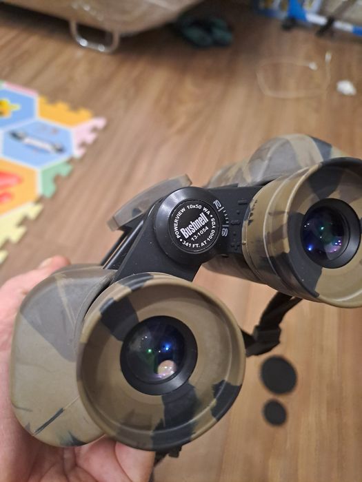 Бинокль bushnell оригинал. Сделано в Филиппинах.  Камуфляж.  Хаки.
