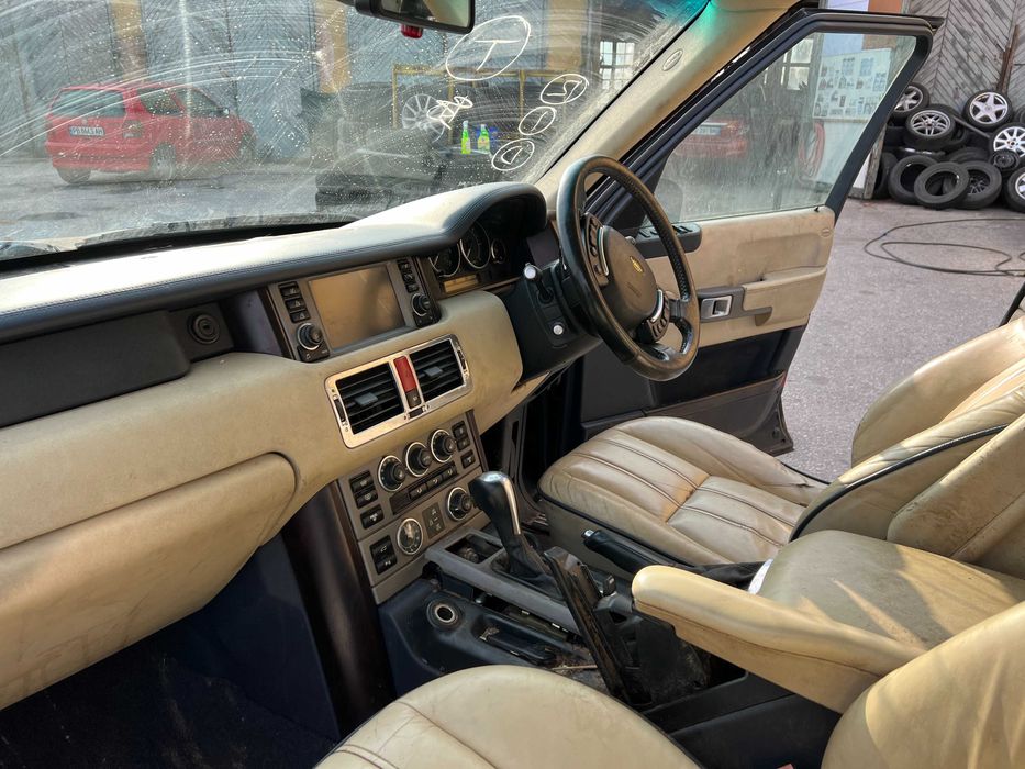 LAND ROVER RANGE ROVER Engine Type:2926 cc Transmission:5 SPEED AUTO гр ...