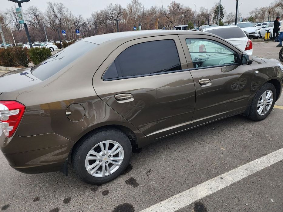 Сдаётся машина кобольт автомат 2023 года в сухую 200 тыс в день.