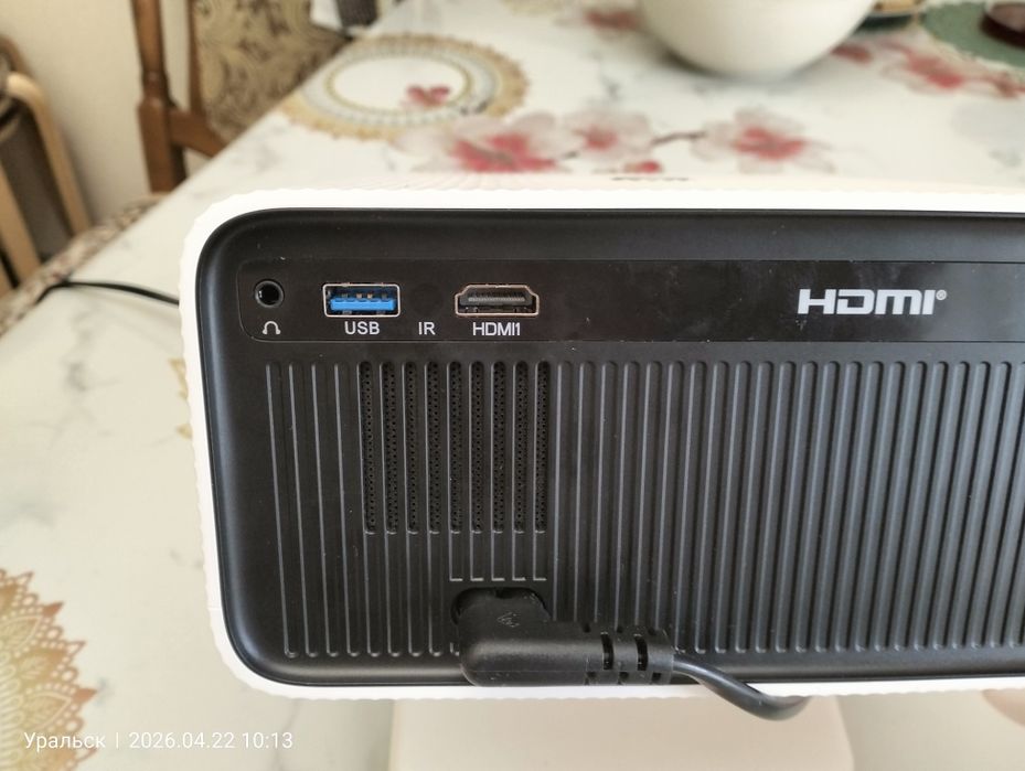 Продается Проектор.  В идеальном состоянии.