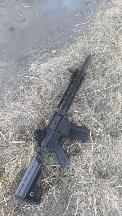 Airsoft M4A1 с пластмасови топчета (28гр и 32гр)