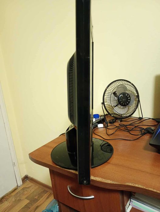 LG Flatron W2271TC 22 inch Монитор