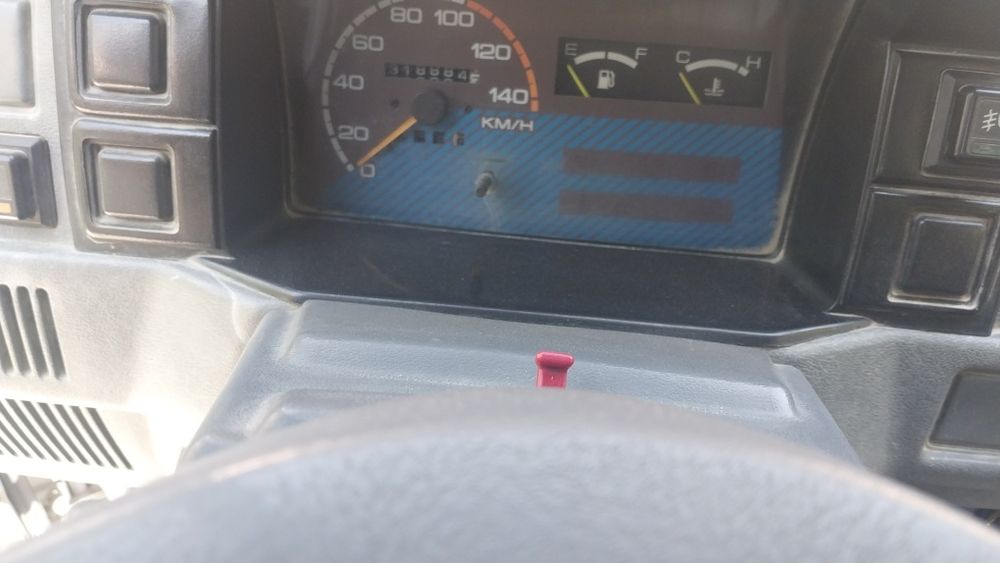 DAMAS    delux..
