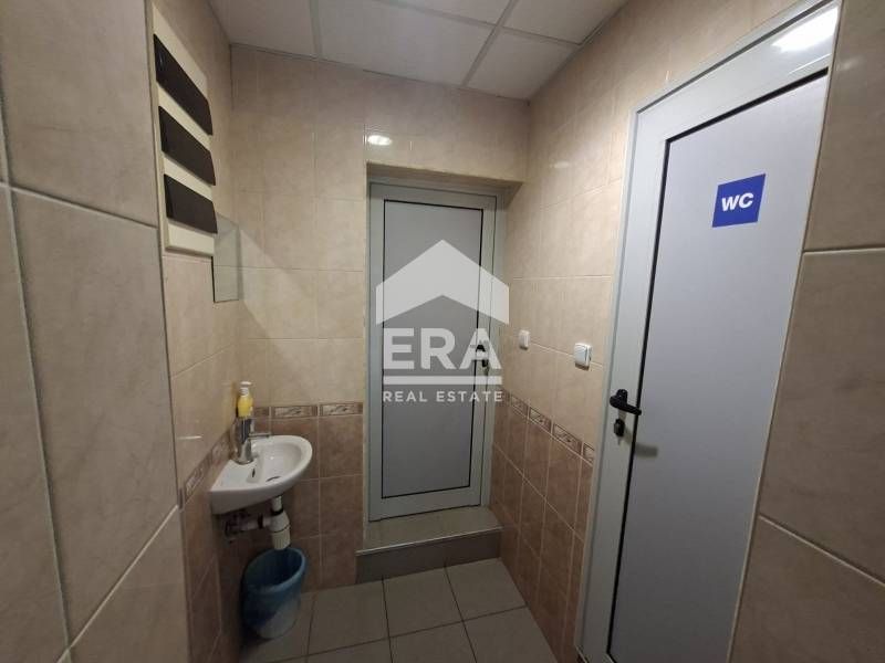 Продава се Офис в Плевен, Широк център - 272 кв.м за 722 €/кв.м - Снимка #8