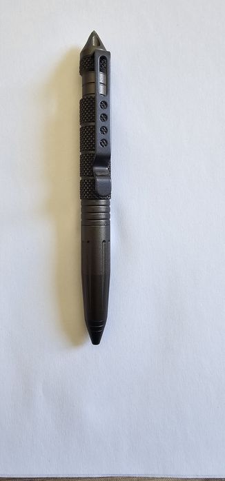 Тактическа химикалка