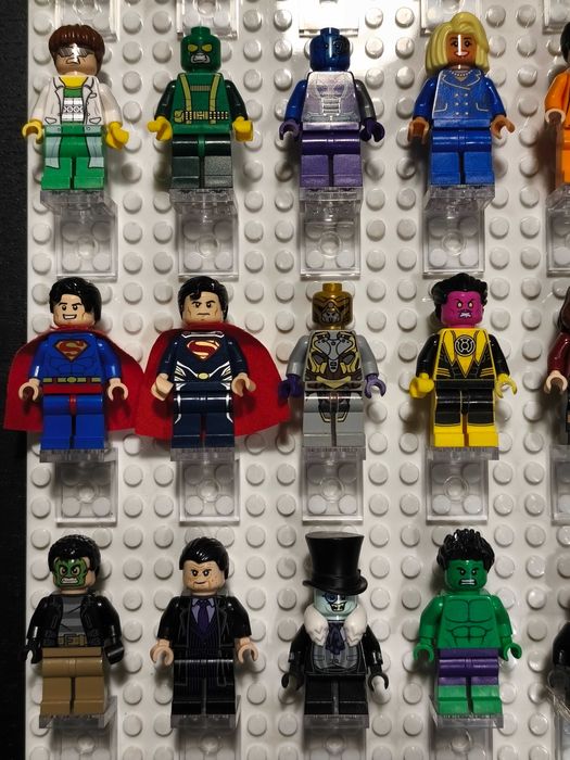 LEGO мини фигурки - Марвел и ДиСи