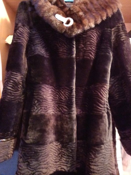 Шуба женская, мутон + норка