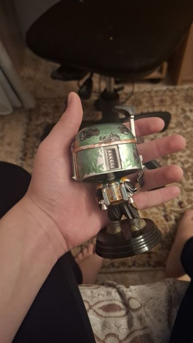 Продается фигурка boba fett