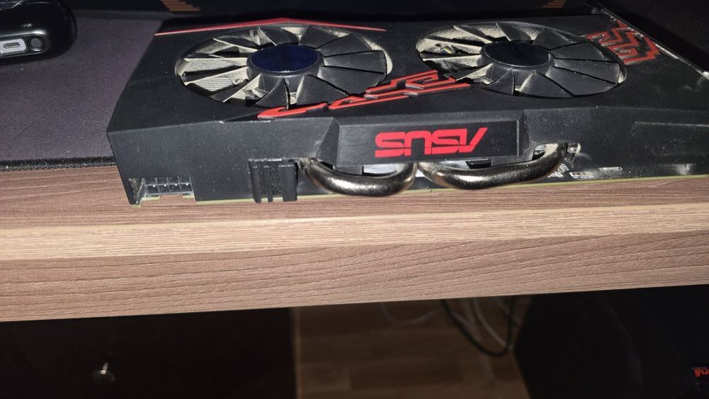 RX 470 asus 4pin