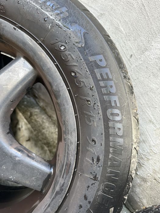 Vand jante: 195/65 R15, 215/35 ZR18 Opel astra H gtc cel in 4 prezoane