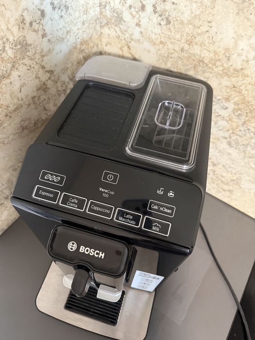 Кафеавтомат Bosch VeroCup 100 (TIS30129RW) – Отлично състояние