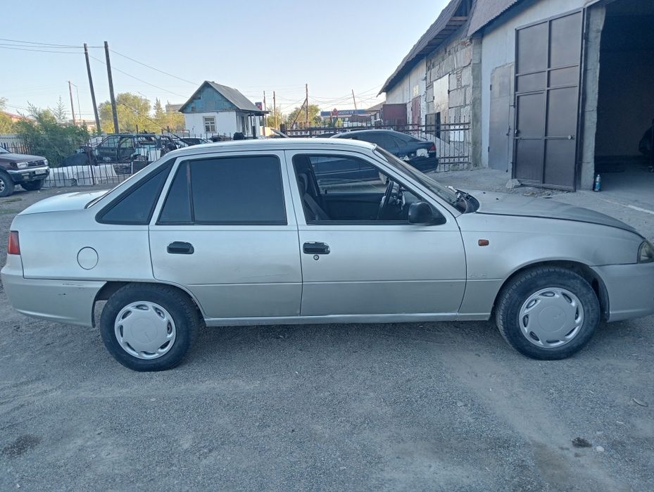 Продам Нексию на ходу