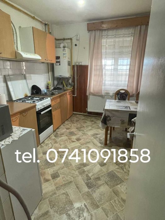 Inchiriez apartament 2 camere in Chisineu Chisineu