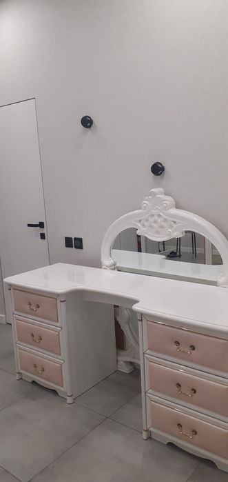 Продается комод в отличном состоянии