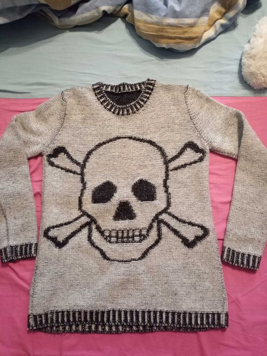 Пуловер дебел 13 г.