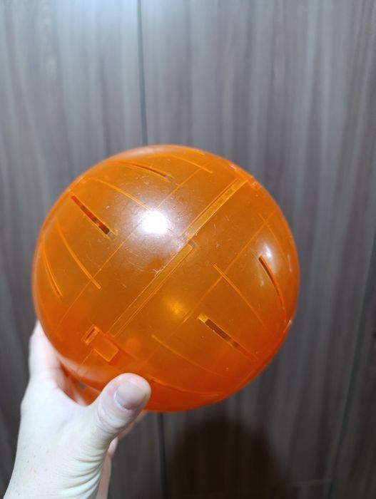 Продам прогулочный шар для хомяка