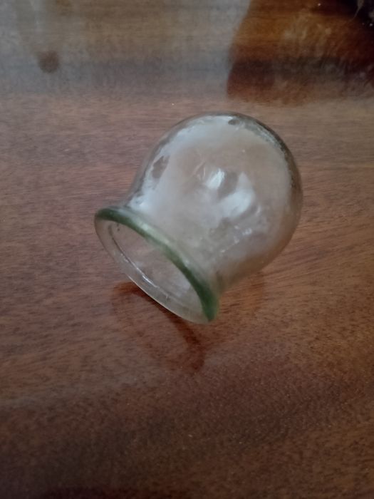 Лечебные банки на спину