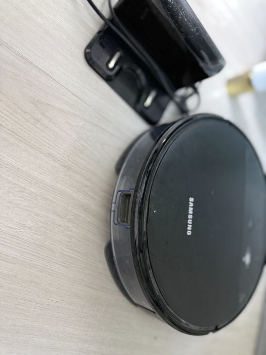 Робот Пылесос Samsung VR05R5050WK