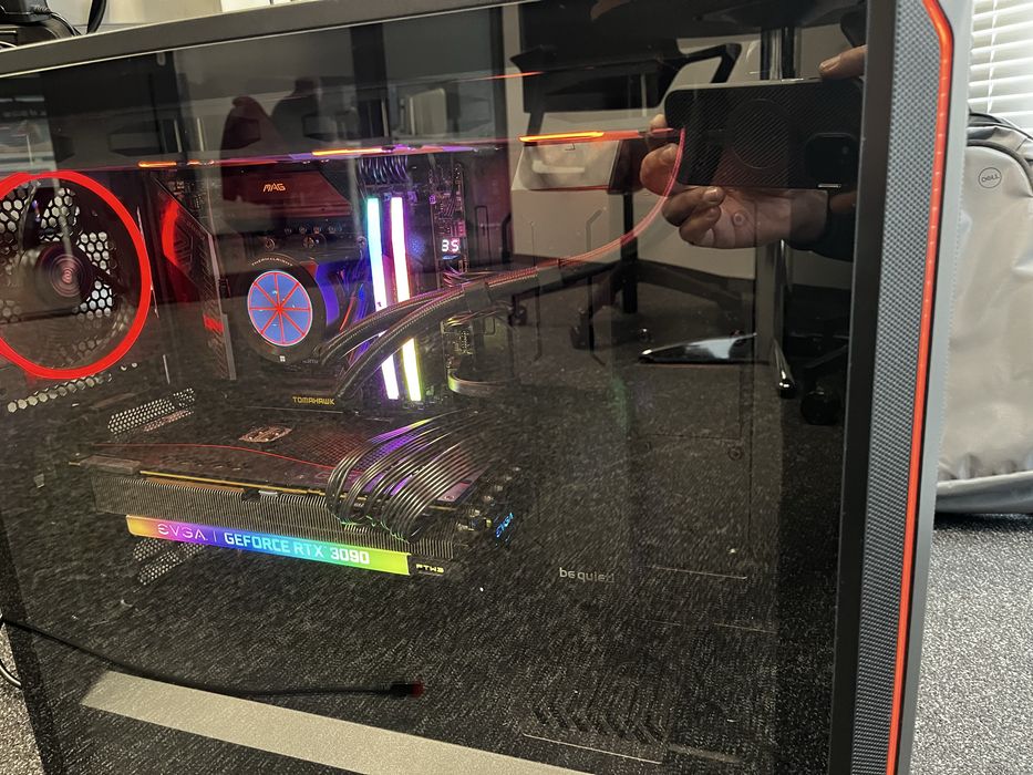 Мощен компютър / Workstation – RTX 3090, i7 Ultra, 64GB DDR5