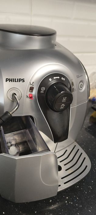 Expresor Philips model HD8652/59