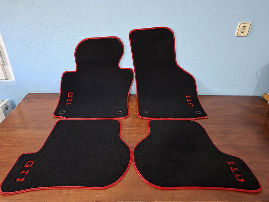 Covorase auto din mocheta dedicate VW Golf 5 - 6 (R32 - GTI)