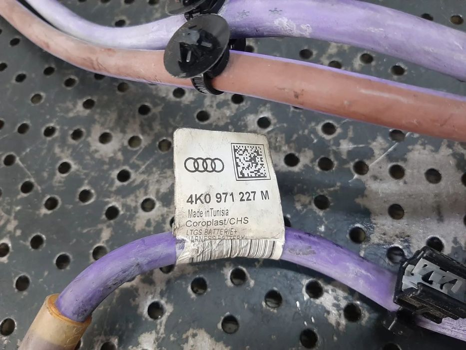 cablu alimentare baterie-compresor   3.0 tdi dmk audi a6 c8 4k  4k0971227m