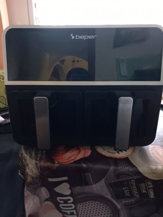 Фритюрник с горещ въздух Beper P101FRI090, 9L, Две кошници, 7 програми, Отложен старт, Сив/черен