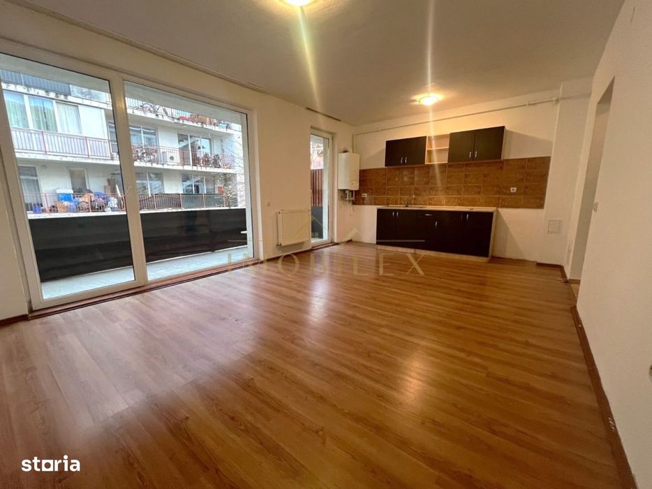 Apartament 2 camere , 51 mp, zona Eroilor