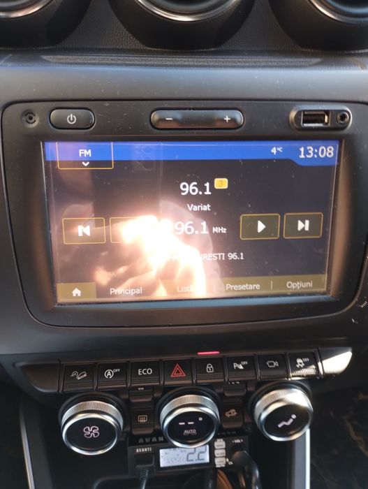 Navigatie  originala Dacia Duster