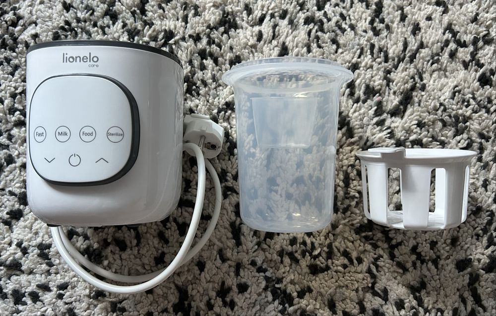 Sterilizator si incalzitor biberon Lionelo - de mici dimensiuni